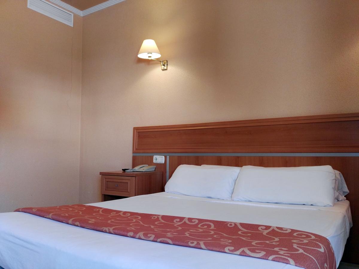 Hotel Restaurante La Rabida Палос де ла Фронтера Екстериор снимка