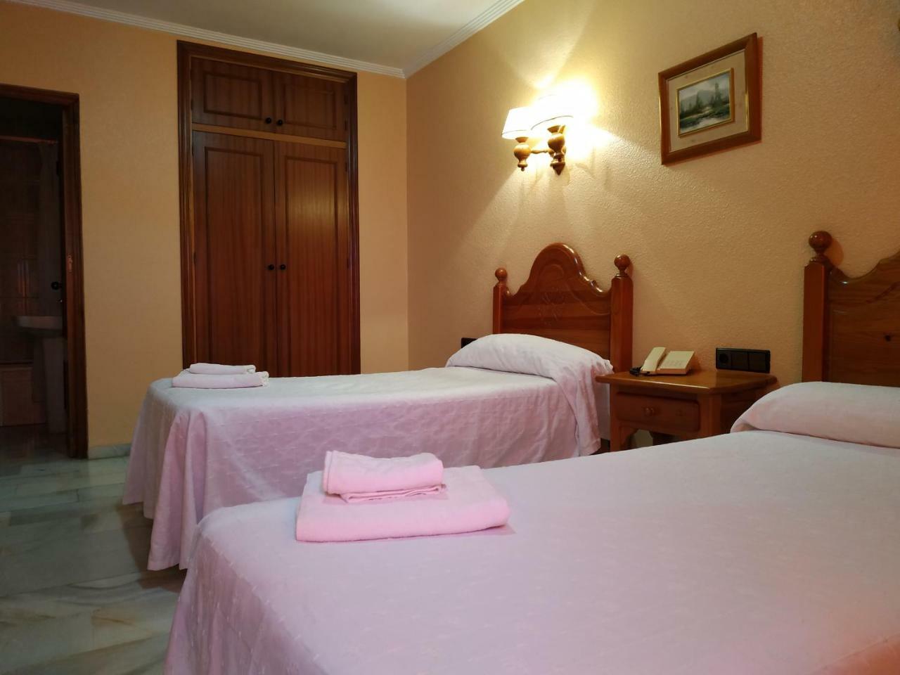 Hotel Restaurante La Rabida Палос де ла Фронтера Екстериор снимка